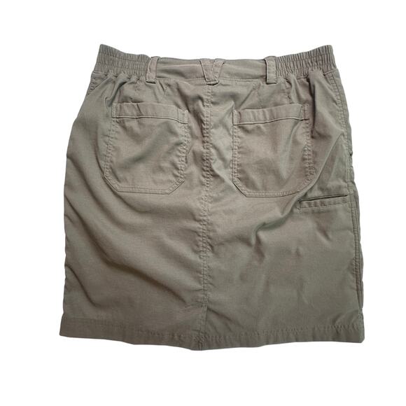 Duluth Women Dry on the Fly Ink Green Improved Skort UPF Outdoor Utility SZ 8 - Picture 2 of 13
